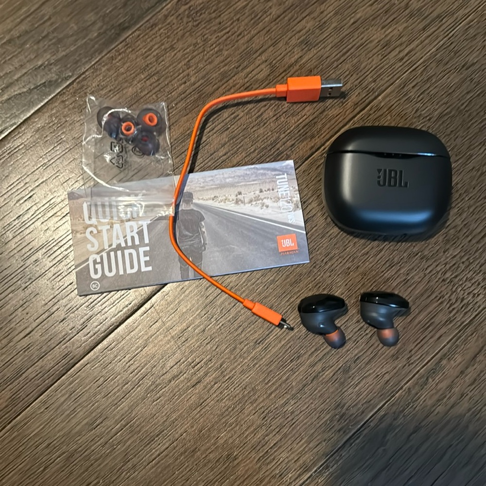 JBL tune120 headphones